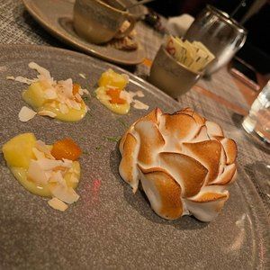 Meet your Posher, Mel